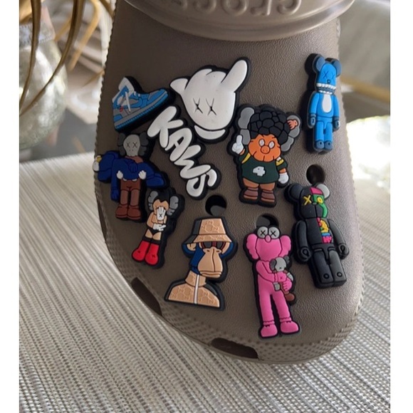 Custom Croc vintage charms any 5 charms $20 - Picture 3 of 5